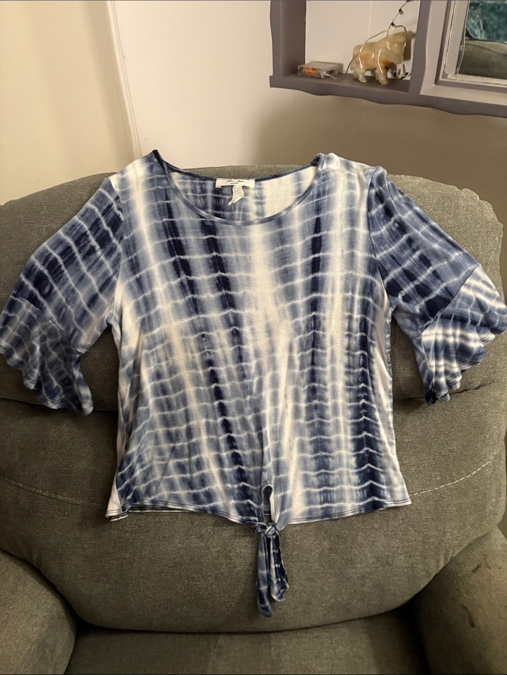Women’s Blue Tie-Dye Front-Tie Blouse
